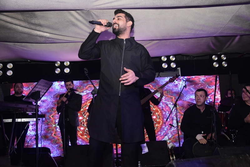 Adam live in concert at The Ray Hotel 